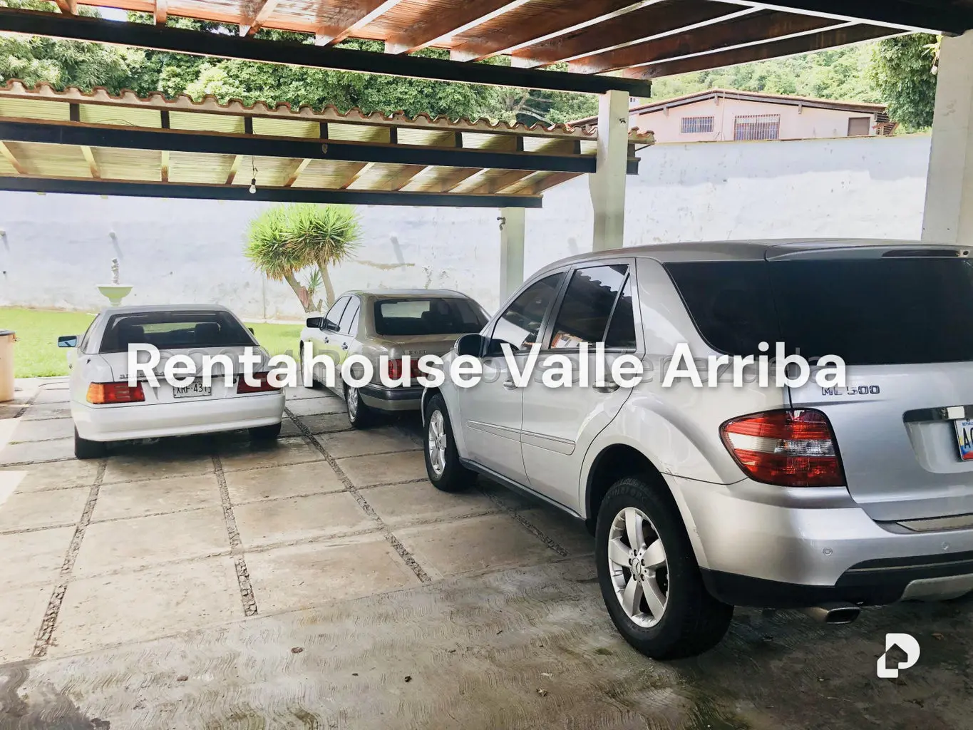 Casa en Cumbres de Curumo, Caracas – 21