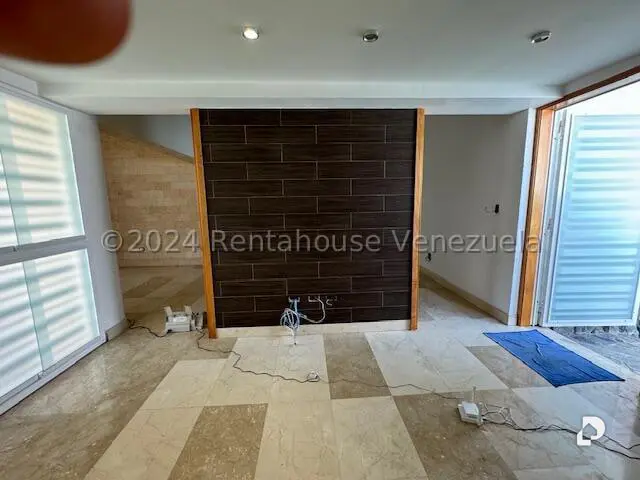 Casa en Santa Cecilia, Caracas – 17