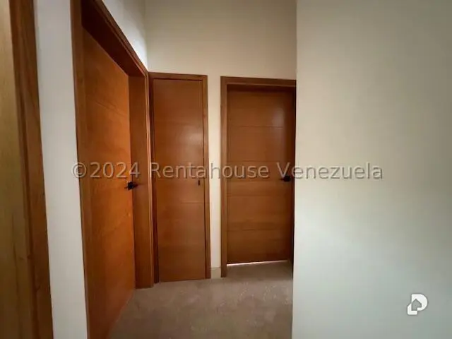 Casa en Santa Cecilia, Caracas – 22
