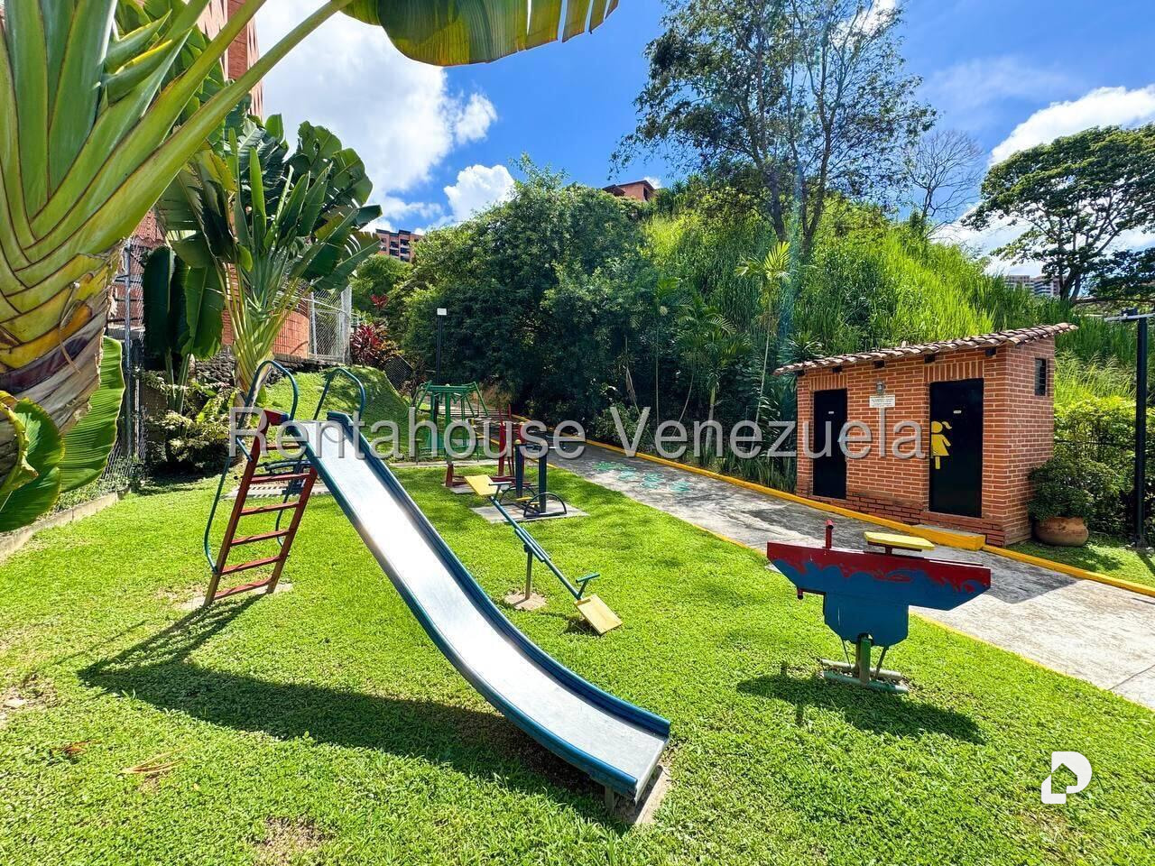 Apartamento en Colinas de La Tahona, Caracas – 19