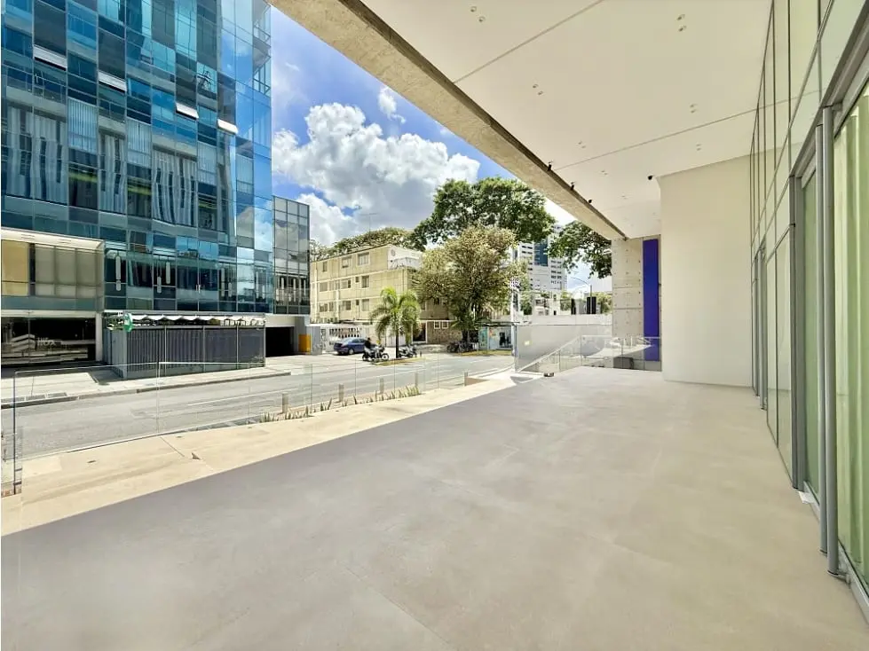 Commercial space in Las Mercedes, Caracas - 1