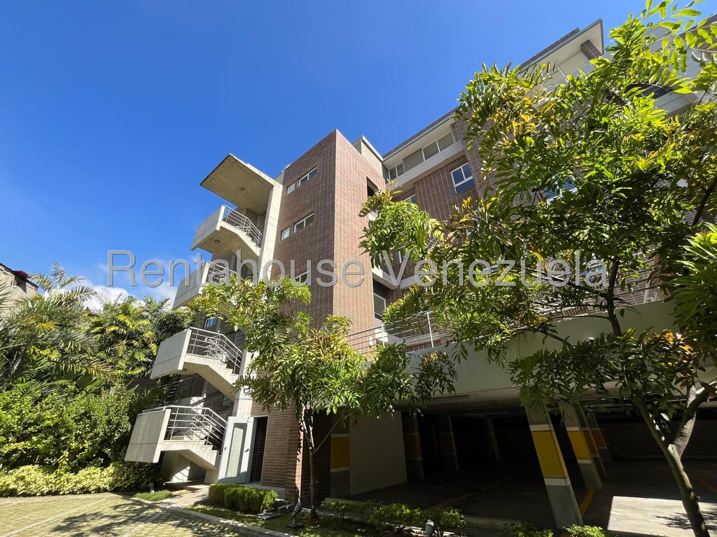 Edificio en La Castellana, Caracas