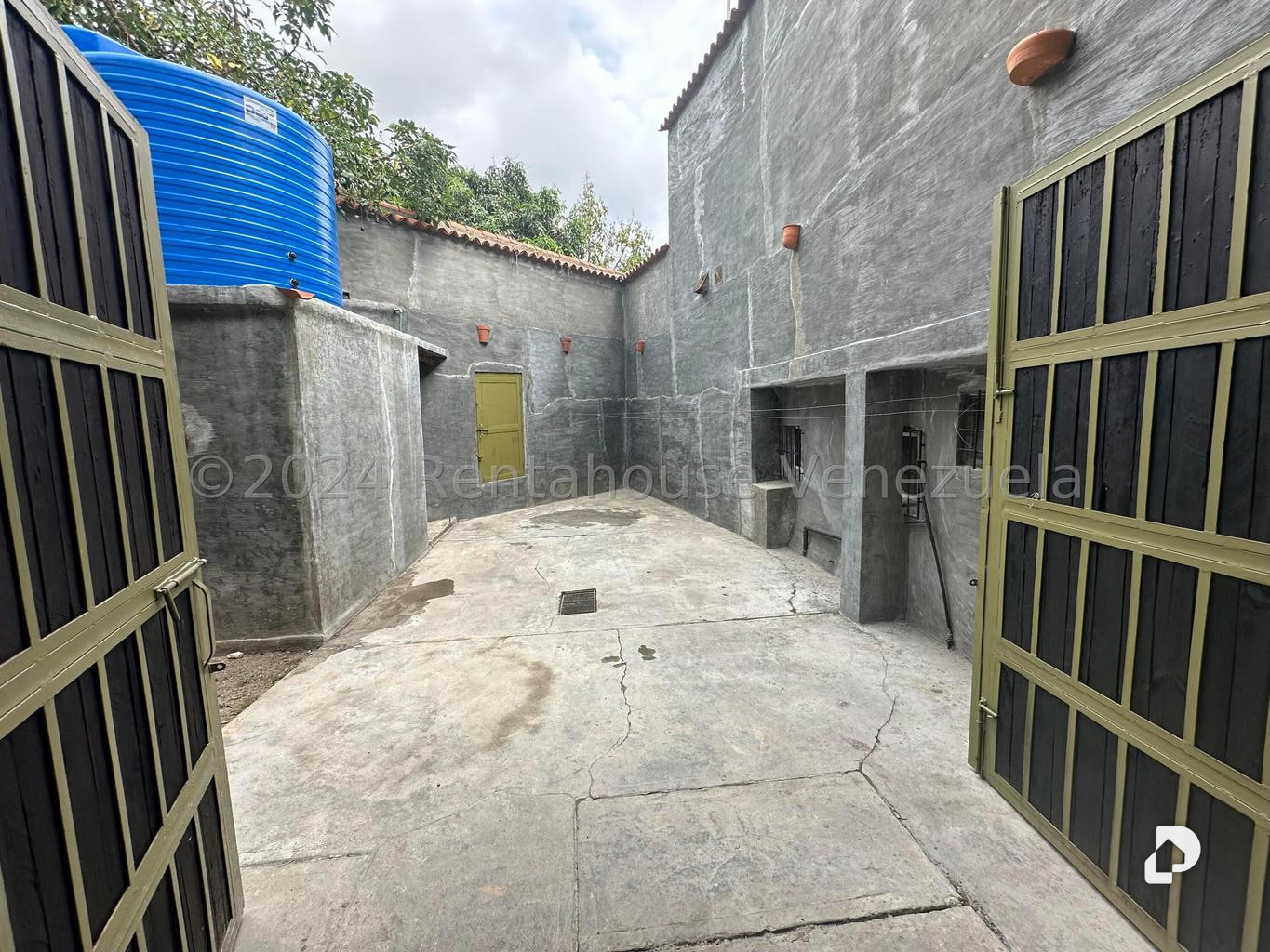 Local comercial en El Hatillo, Caracas – 11