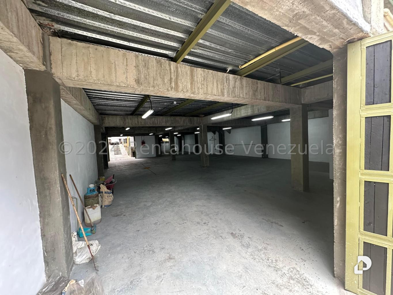 Local comercial en El Hatillo, Caracas – 10
