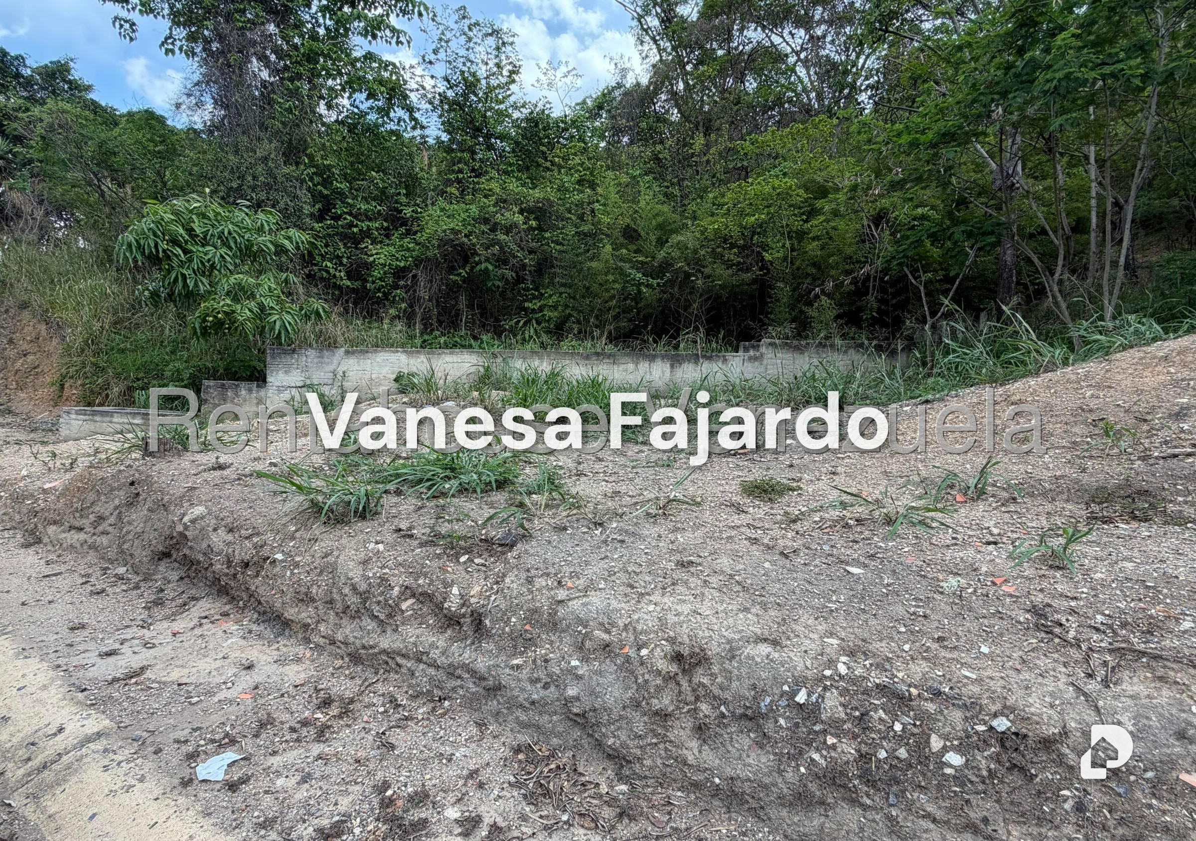 Terreno en La Trinidad, Caracas – 15