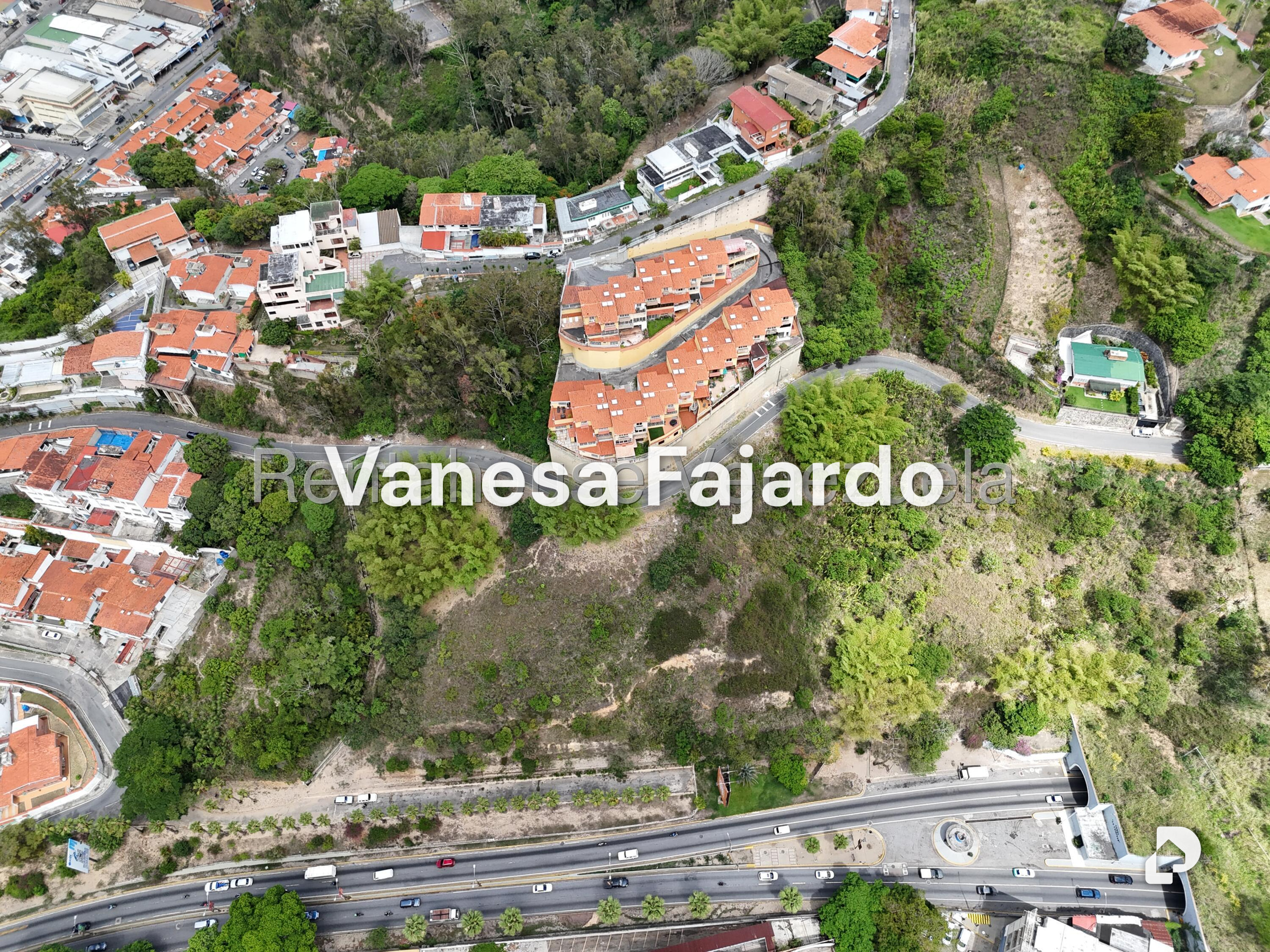 Terreno en La Trinidad, Caracas – 5