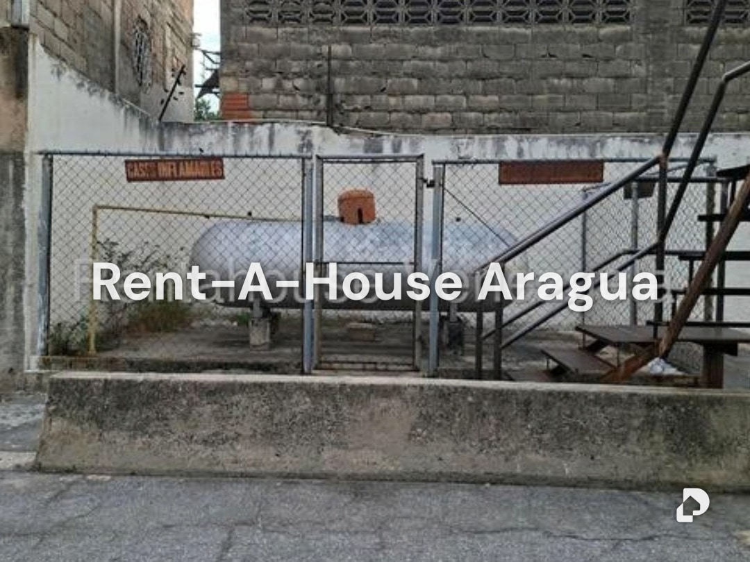 Apartamento en La Barraca, Maracay – 10