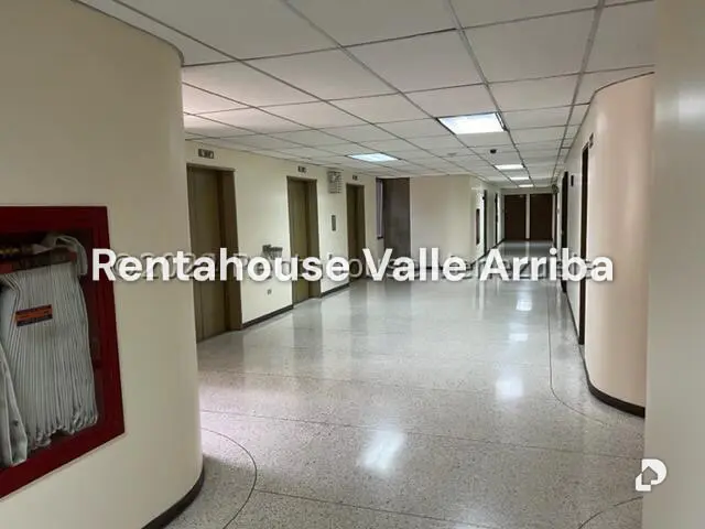 Local comercial en Santa Paula, Caracas – 20
