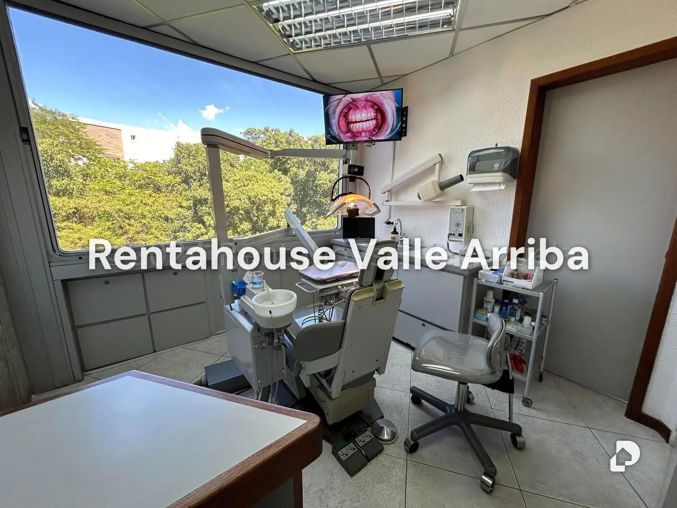 Local comercial en Santa Paula, Caracas – 2