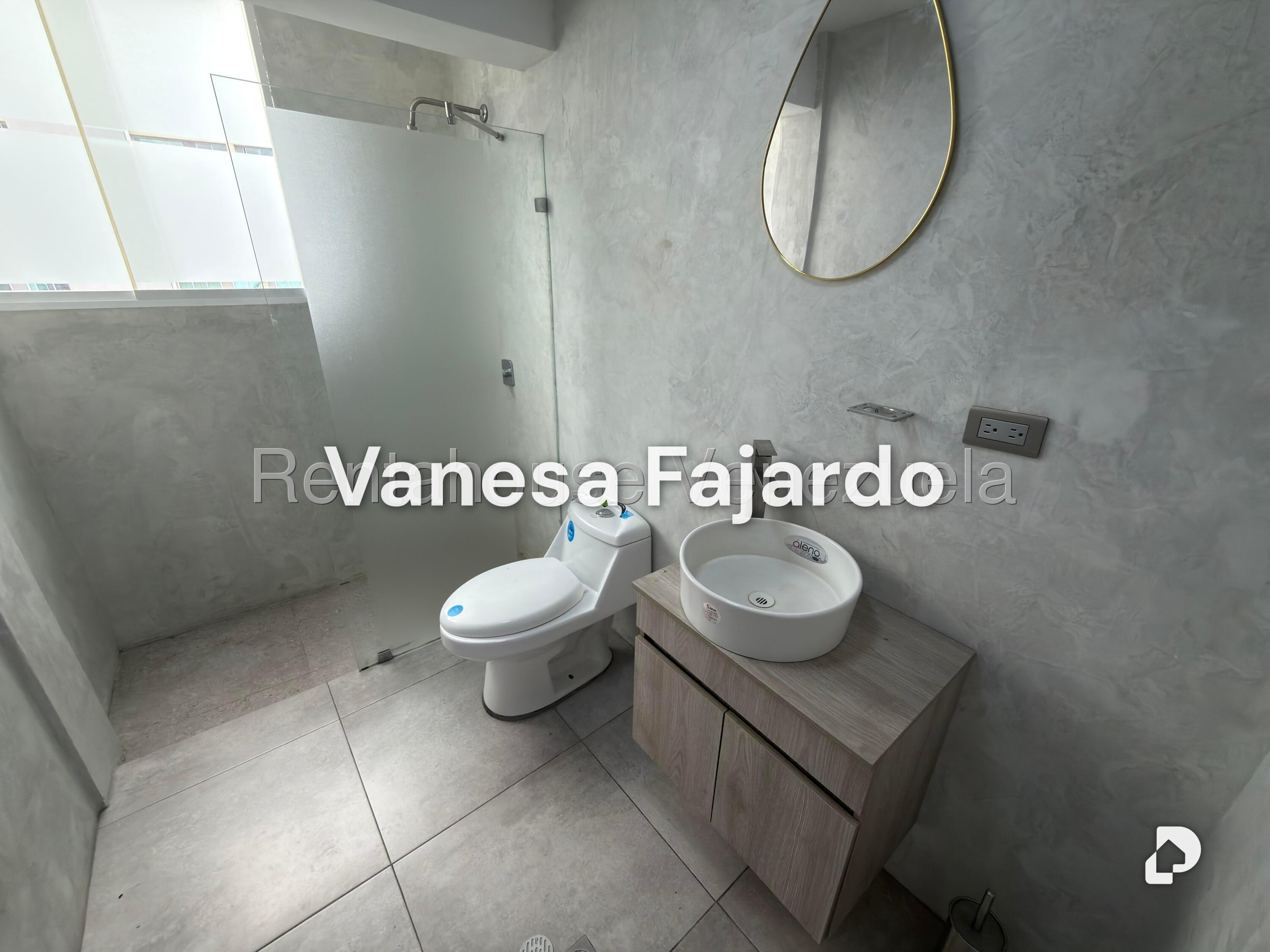 Apartamento en Los Palos Grandes, Caracas – 12