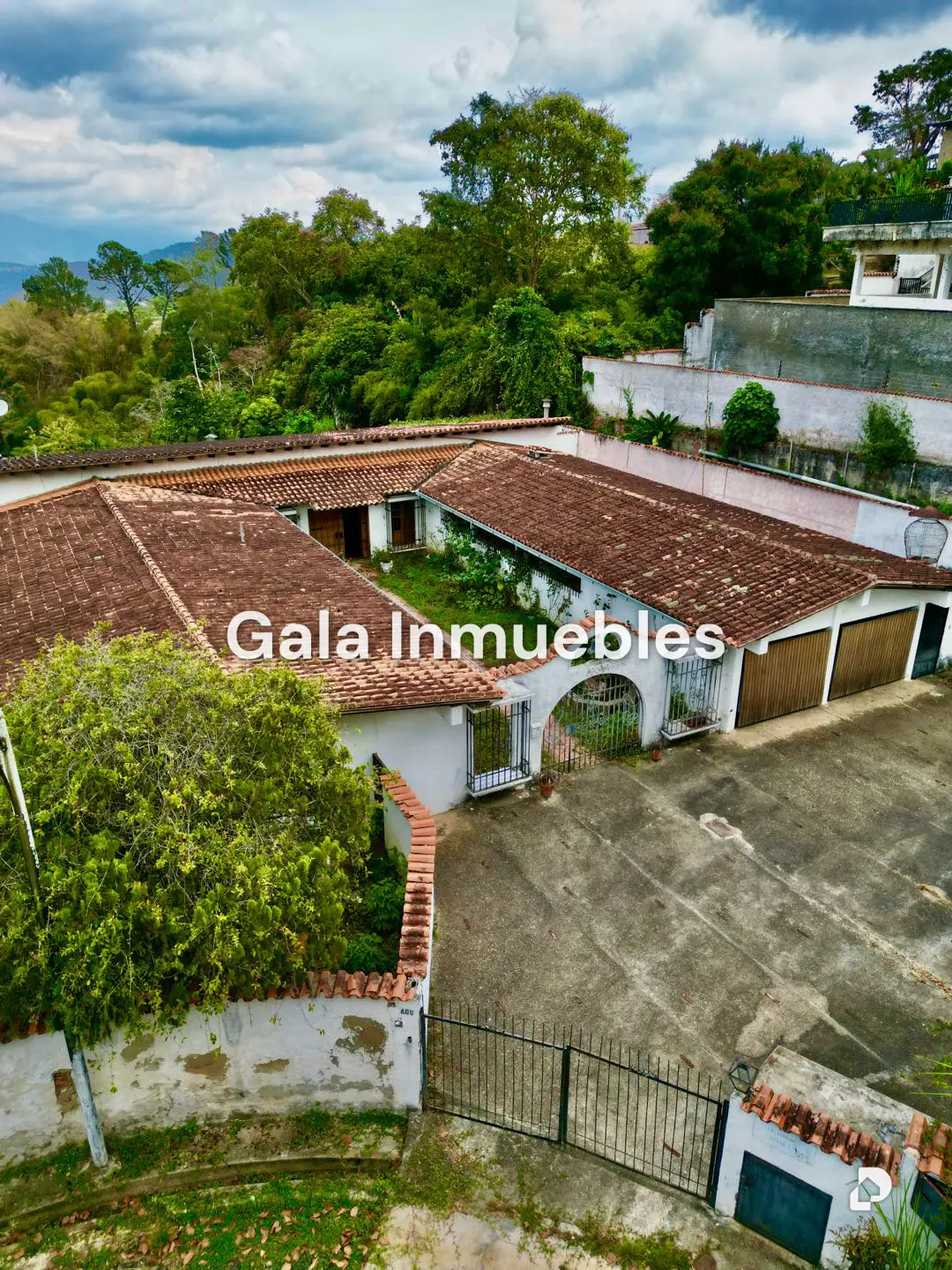 Casa en La Lagunita, Caracas – 8
