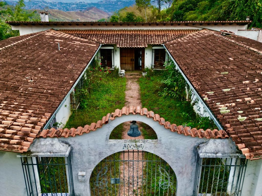 Casa en La Lagunita, Caracas - 1
