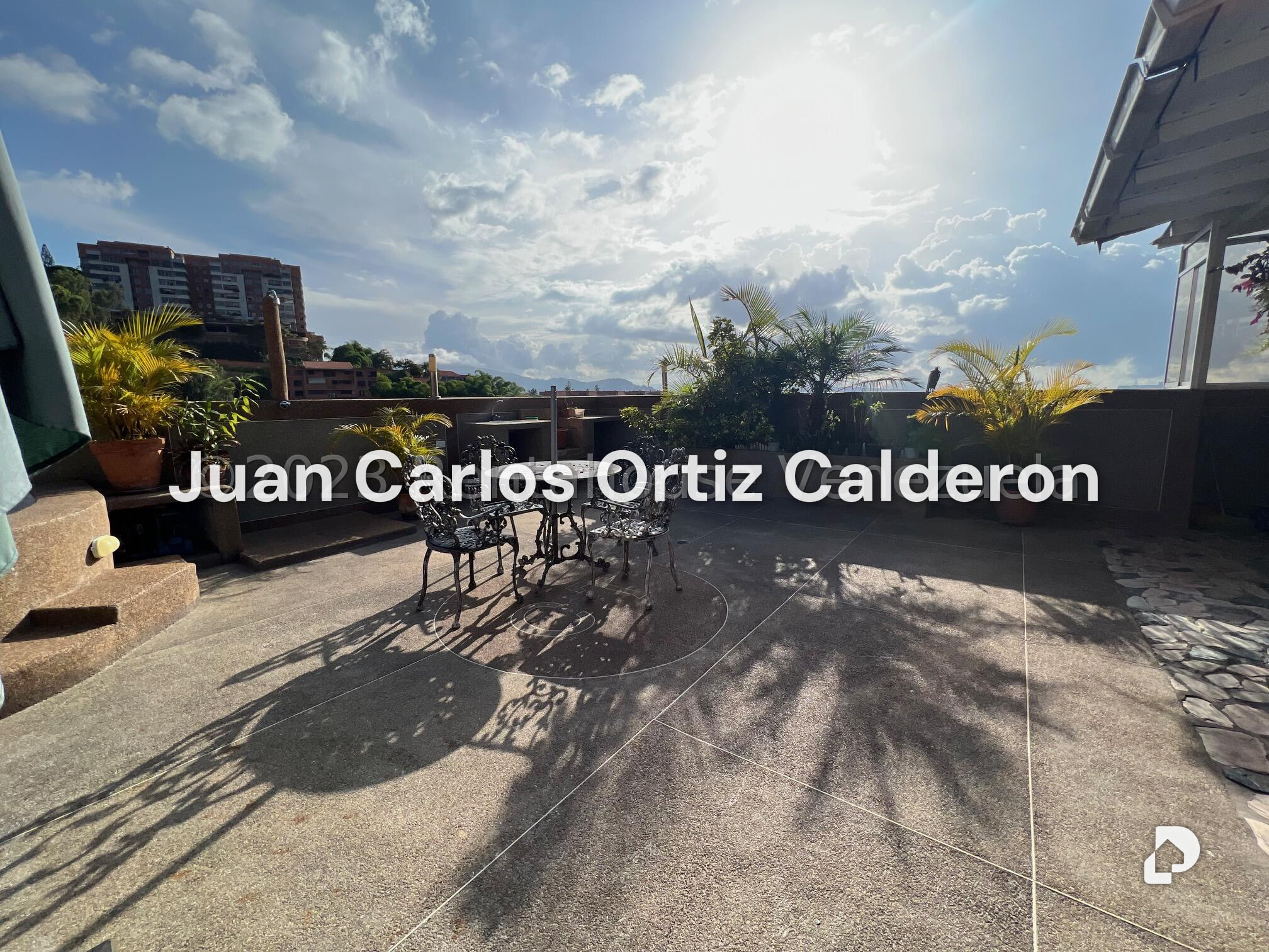 Apartamento en Colinas de La Tahona, Caracas – 11