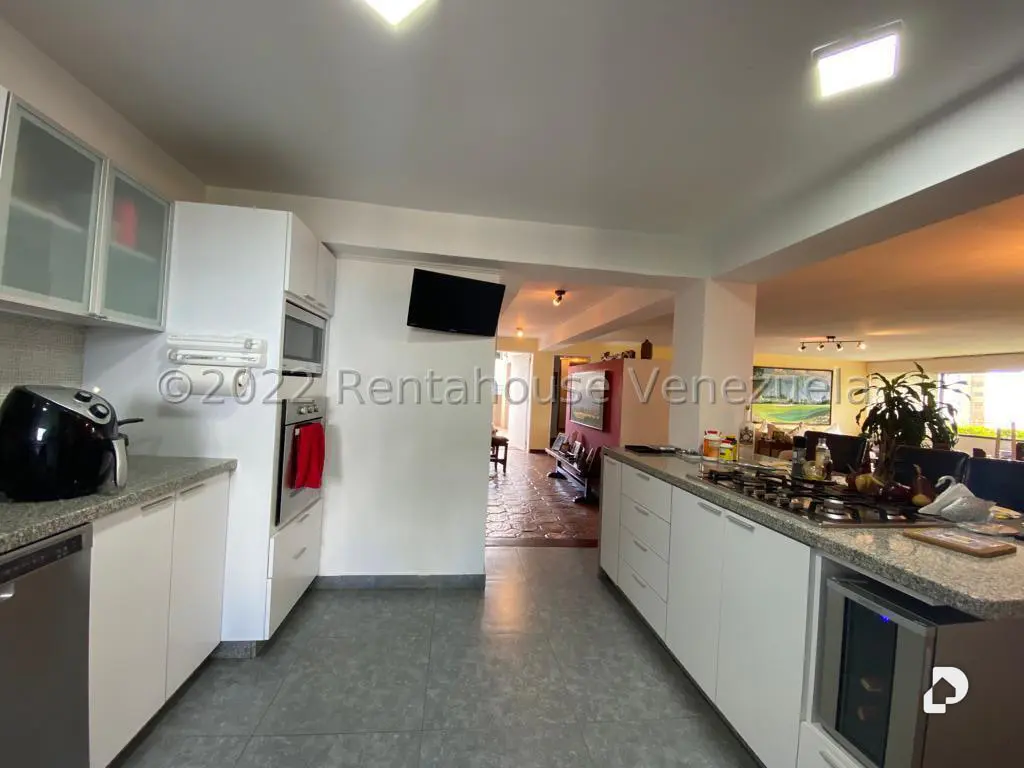 Apartamento en Los Naranjos (del Cafetal), Caracas – 15