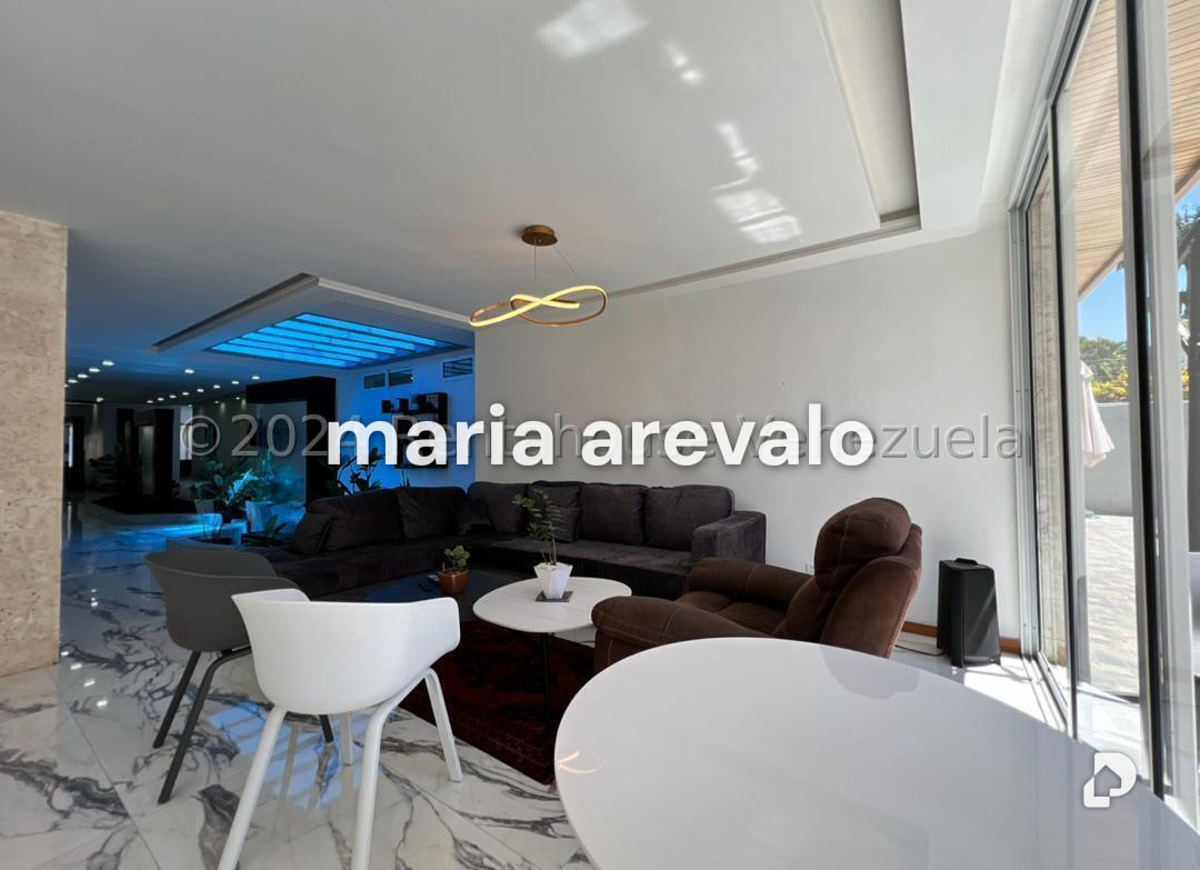 Casa en Prados del Este, Caracas – 9