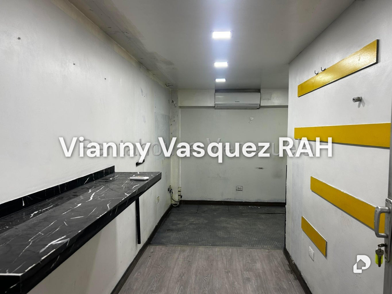 Commercial space in Los Palos Grandes, Caracas – 3