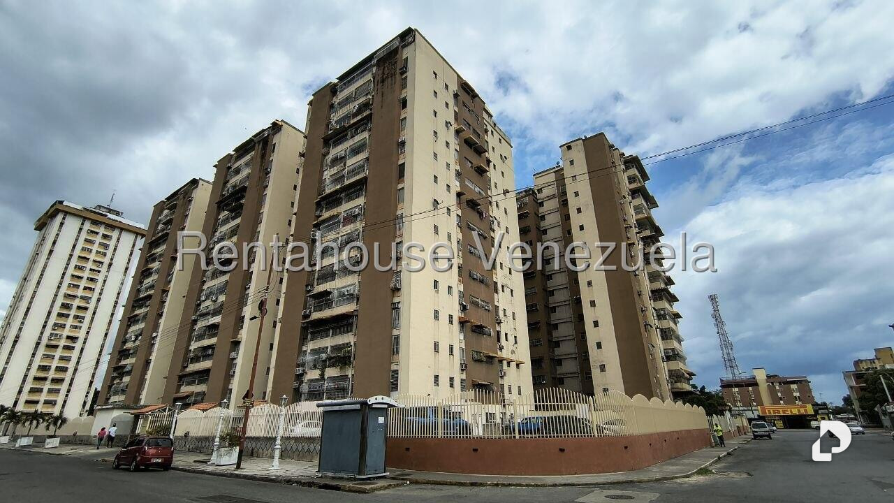 Penthouse en Base Aragua, Maracay – 1