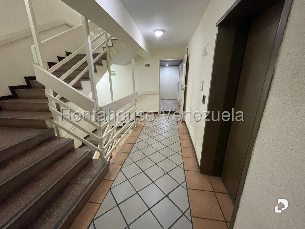Apartamento en Los Naranjos (del Cafetal), Caracas – 10
