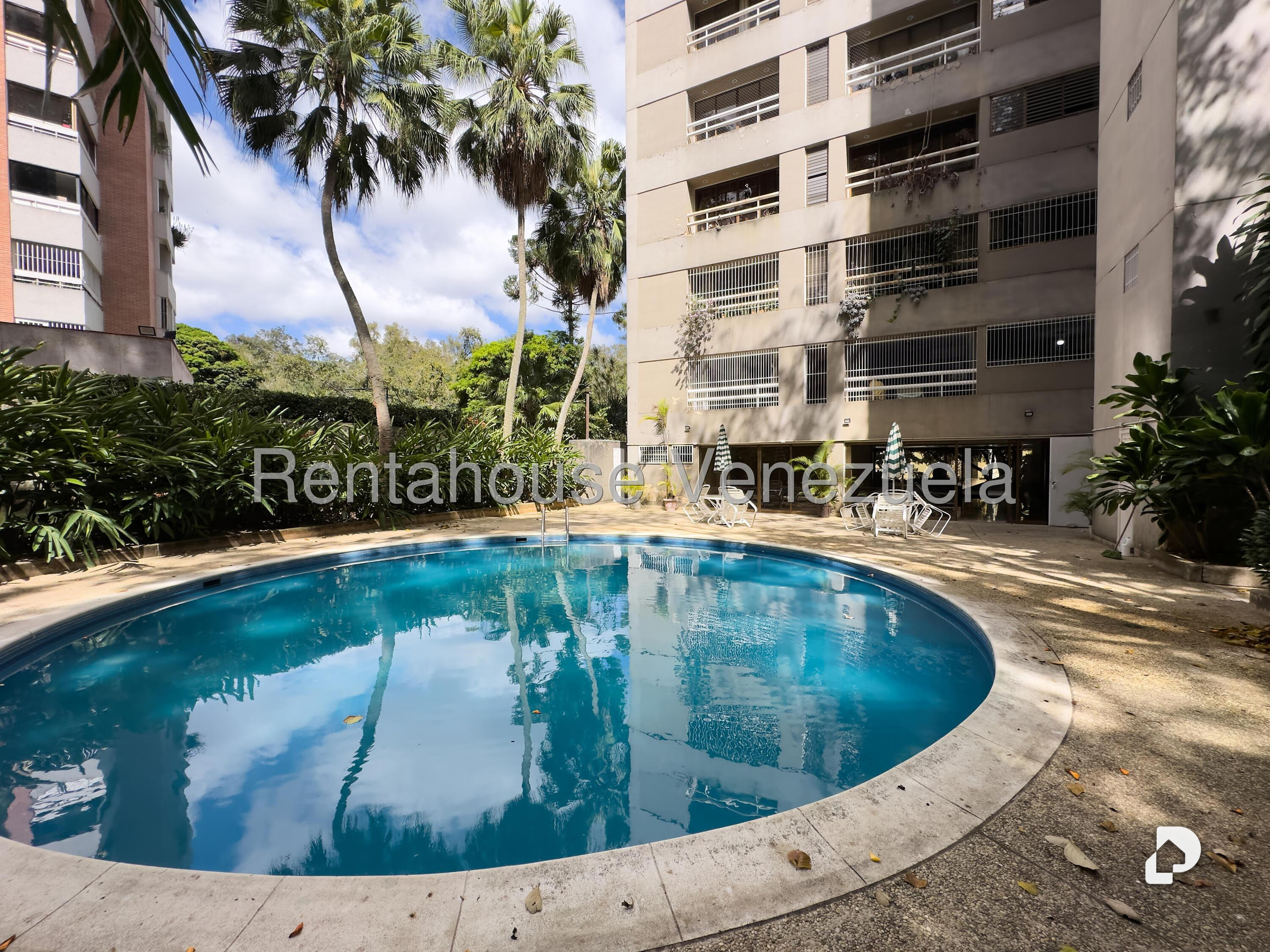 Apartamento en Los Naranjos (del Cafetal), Caracas – 11