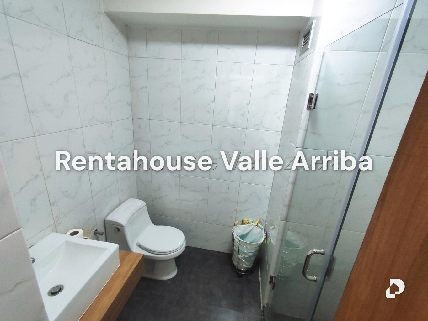 Apartamento en Montecristo, Caracas – 11