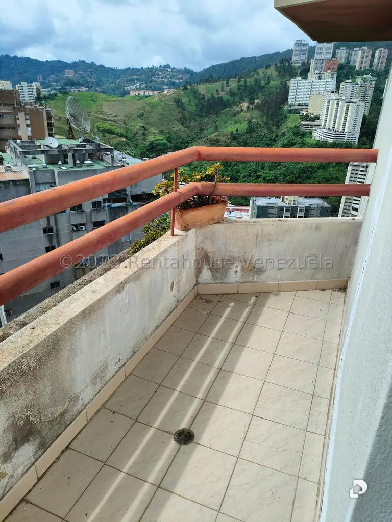 Apartamento en Lomas de Prados del Este, Caracas – 19