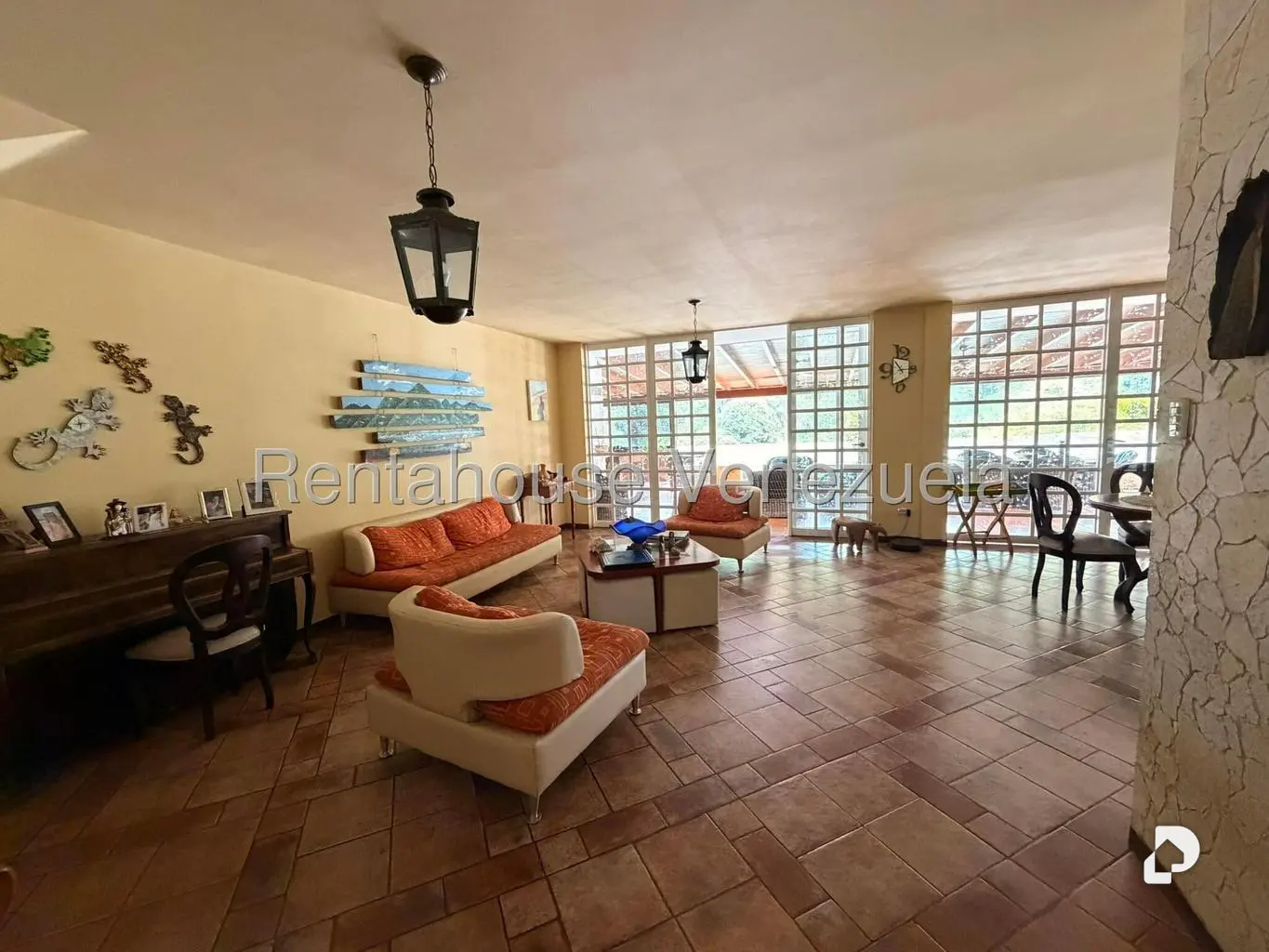 Casa en Santa Sofía, Caracas – 4