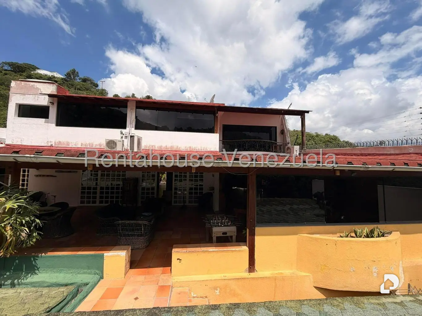 Casa en Santa Sofía, Caracas – 2