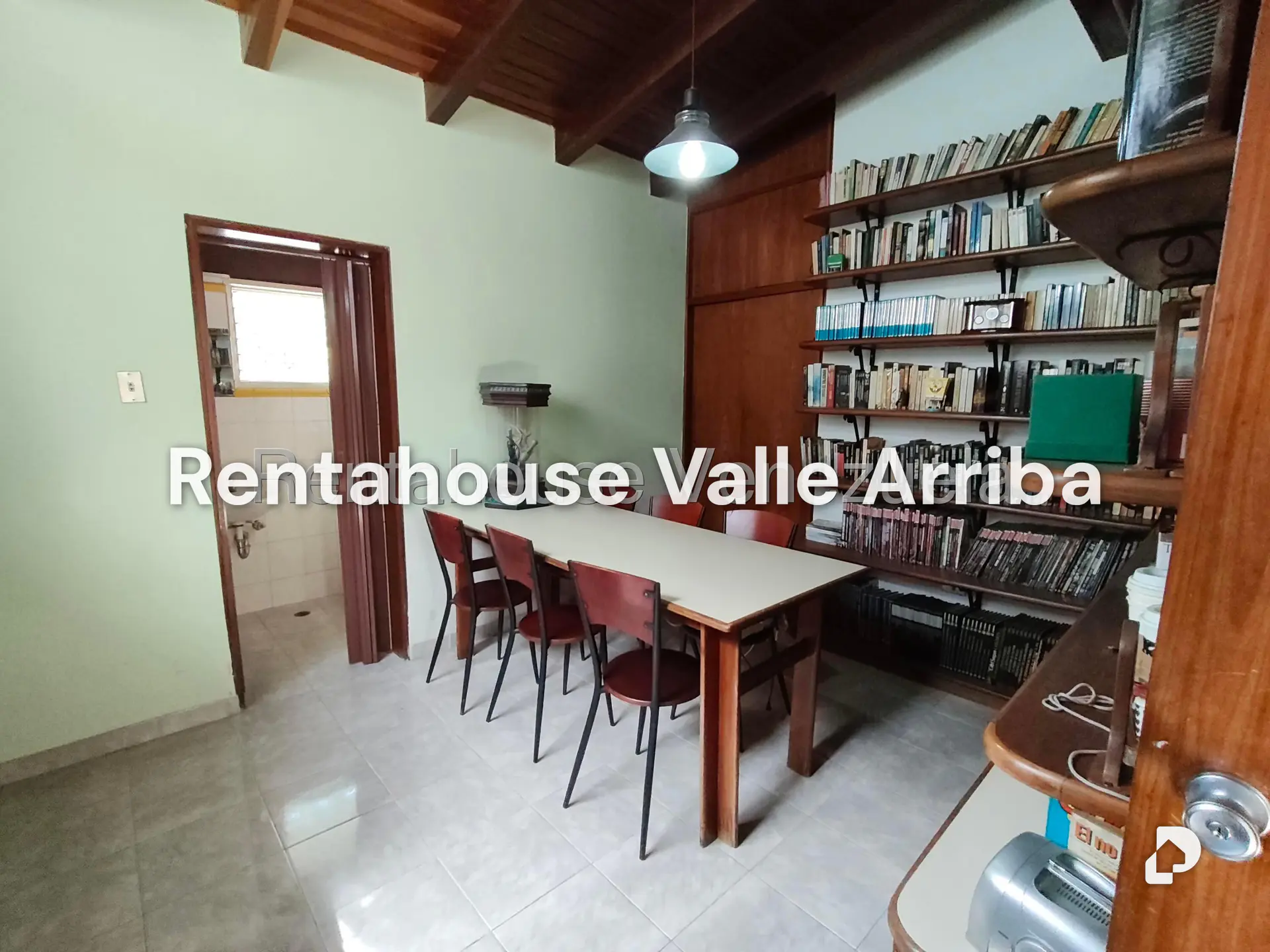 House in Prados del Este, Caracas – 27