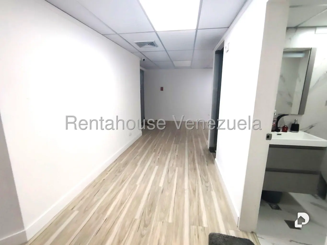 Oficina en Los Ruices, Caracas – 23