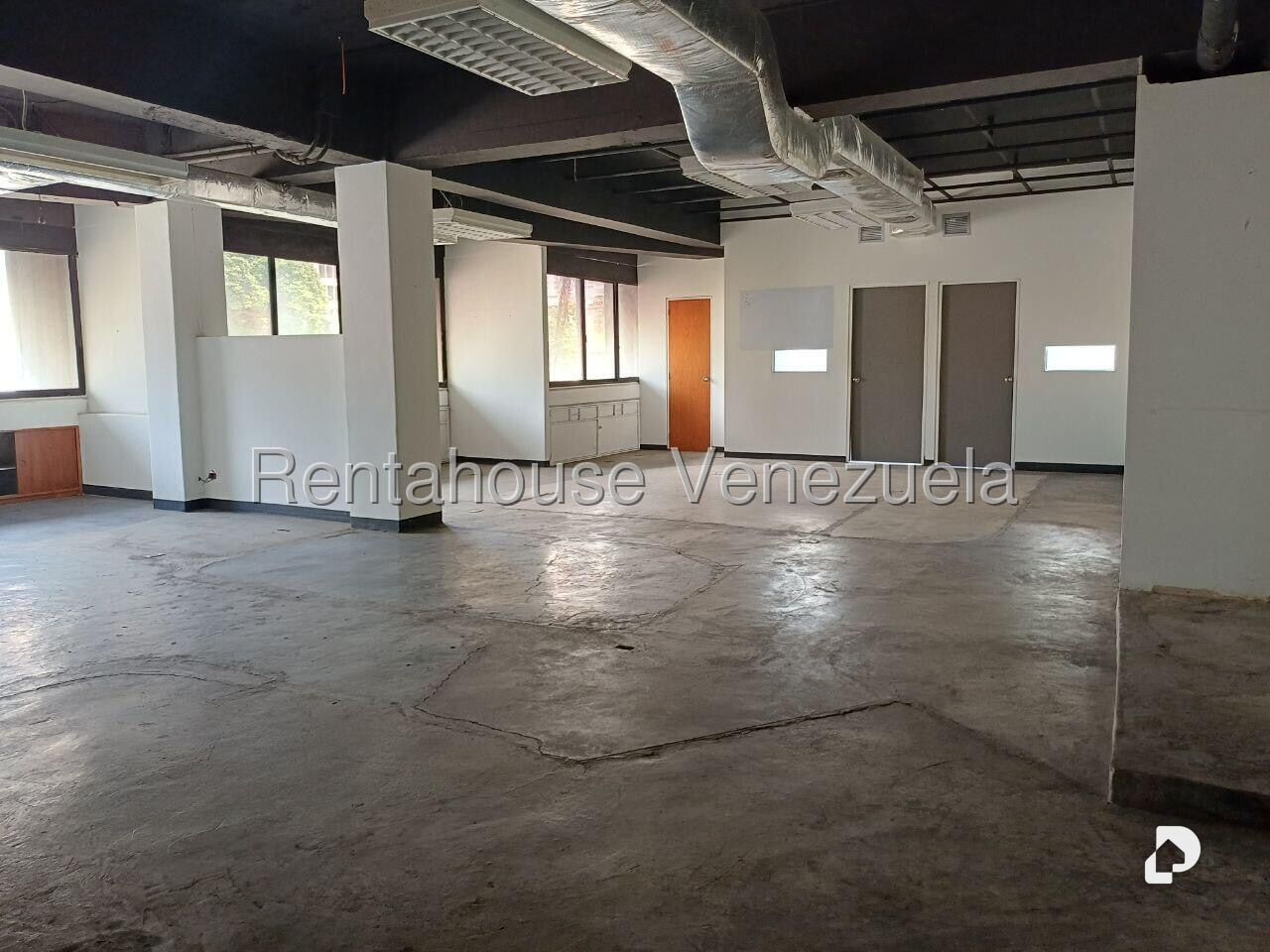 Local comercial en Las Mercedes, Caracas – 1