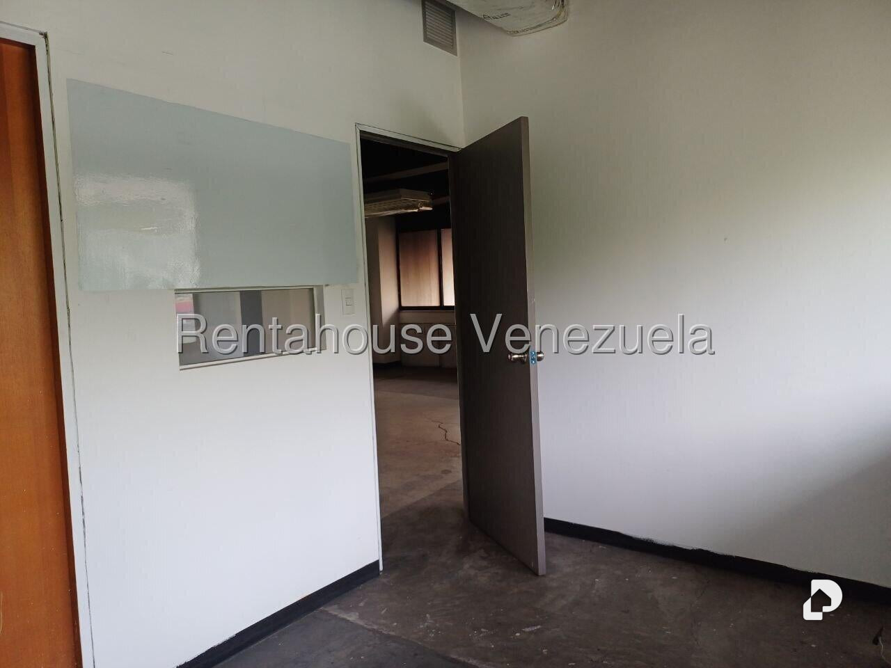 Local comercial en Las Mercedes, Caracas – 5