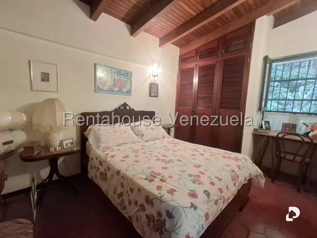 Casa en Los Geranios, Caracas – 17