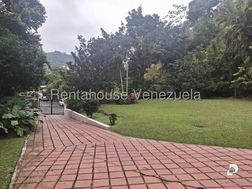 Casa en Los Geranios, Caracas – 1