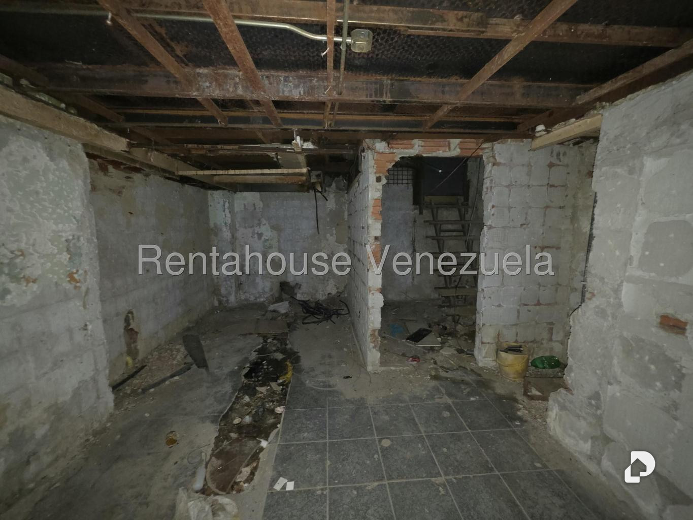 Local comercial en Parroquia Catedral, Caracas – 22
