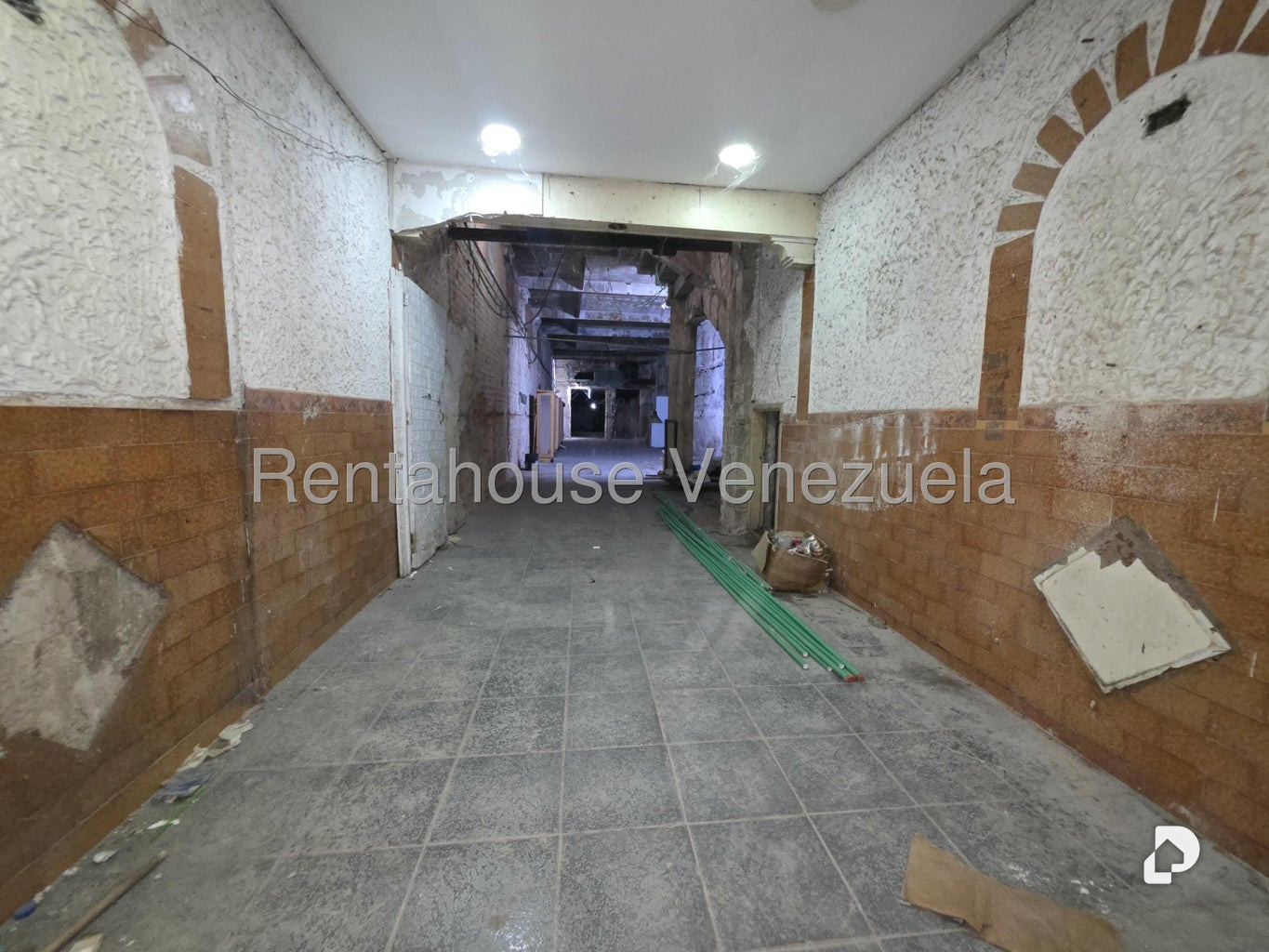 Local comercial en Parroquia Catedral, Caracas – 8