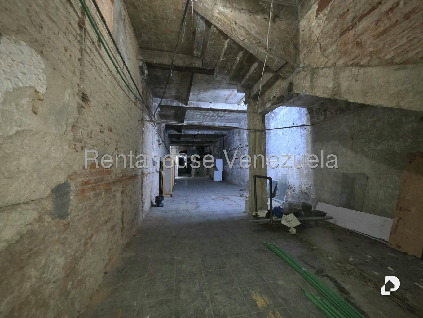 Local comercial en Parroquia Catedral, Caracas – 10