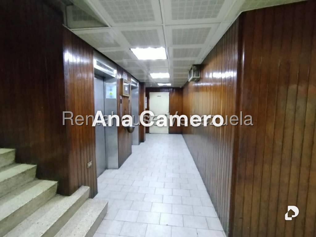 Oficina en Chacao, Caracas – 15