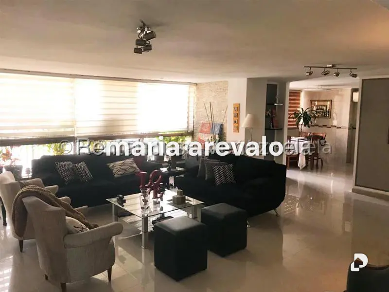 Apartamento en Santa Rosa de Lima, Caracas – 4