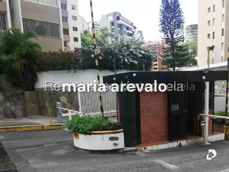 Apartamento en Santa Rosa de Lima, Caracas – 2