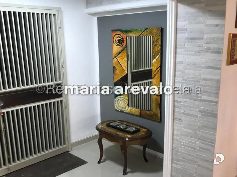 Apartamento en Santa Rosa de Lima, Caracas – 3