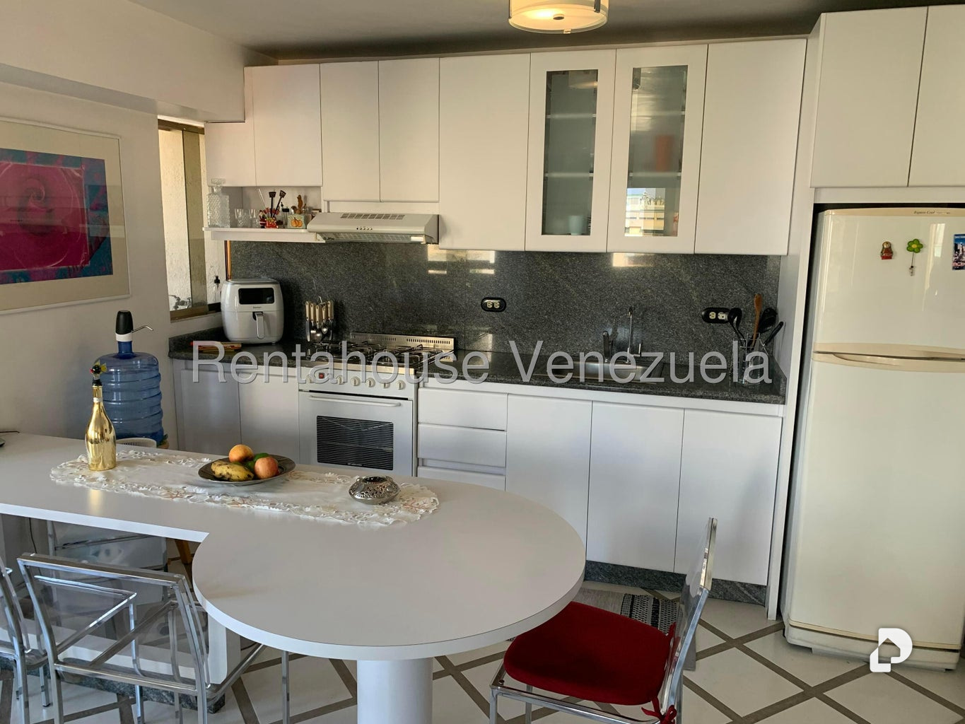 Apartamento en Los Palos Grandes, Caracas – 12