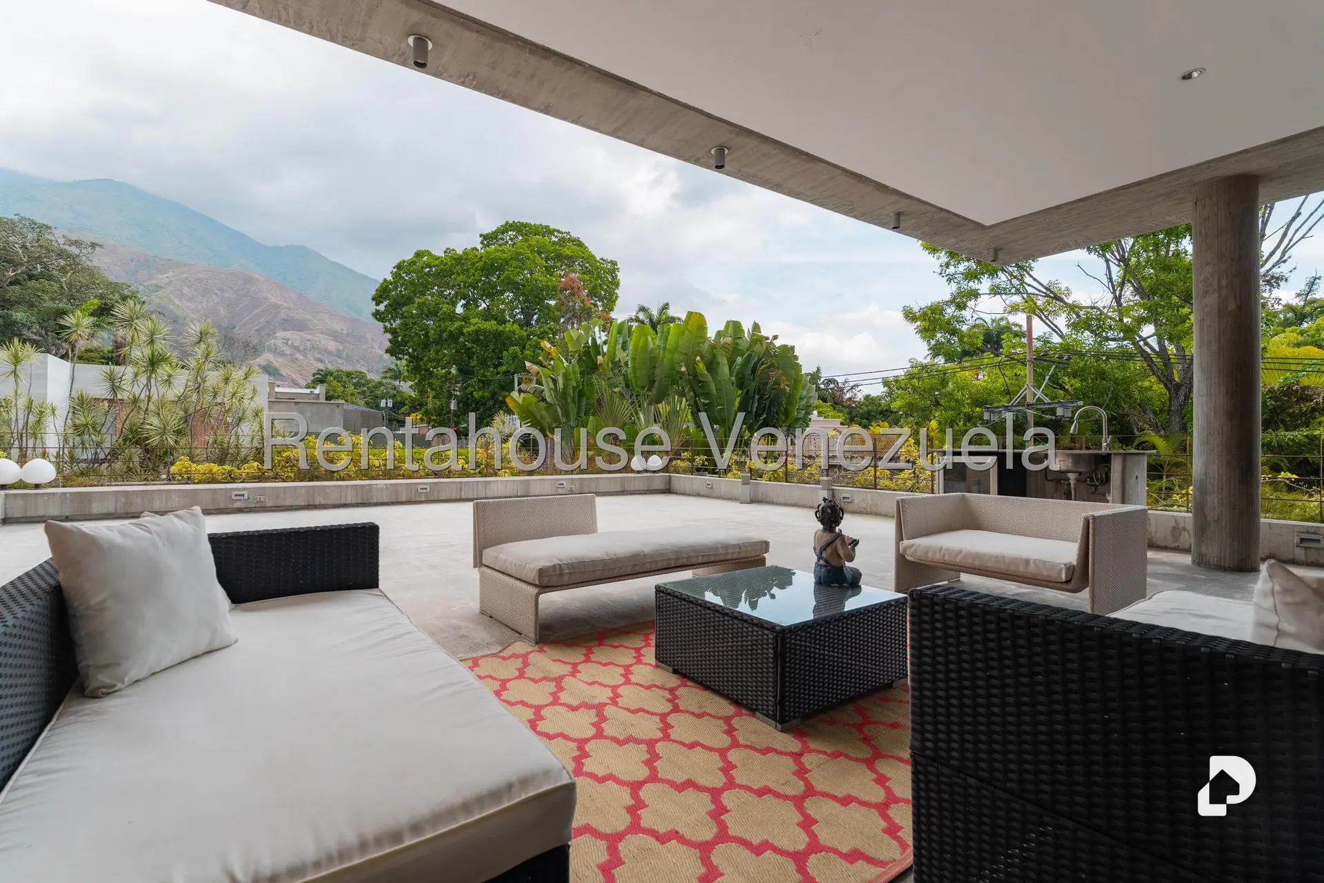 Casa en Los Chorros, Caracas – 8