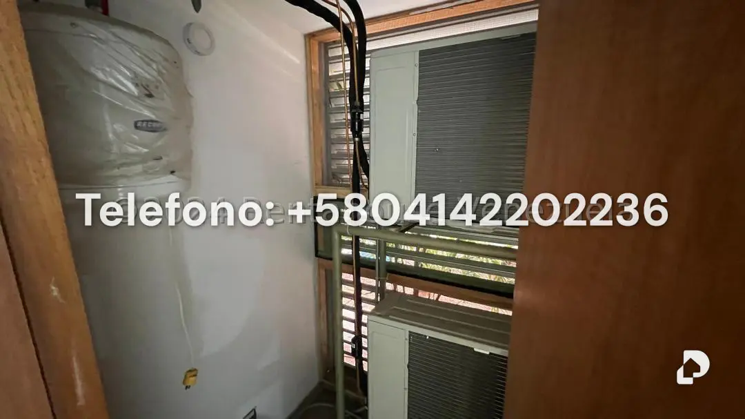 Apartamento en Las Mercedes, Caracas – 18