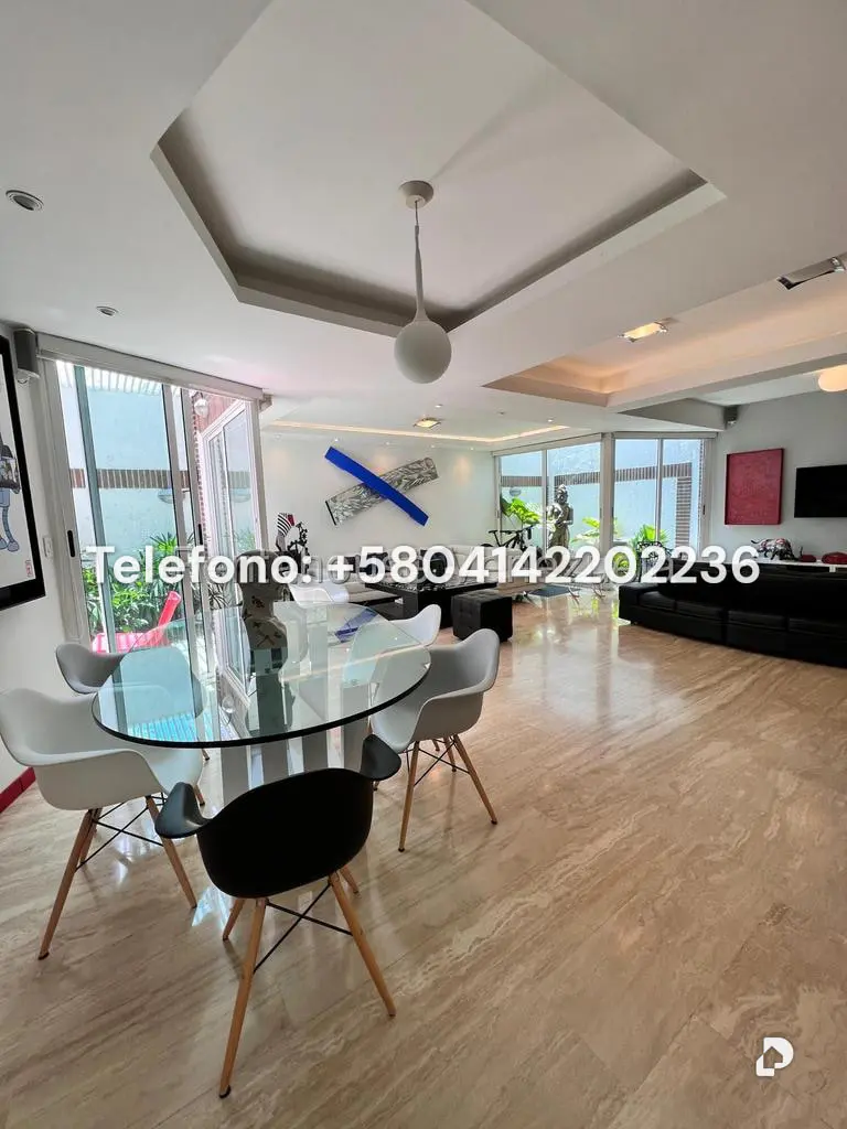 Apartamento en Lomas de Las Mercedes, Caracas – 24