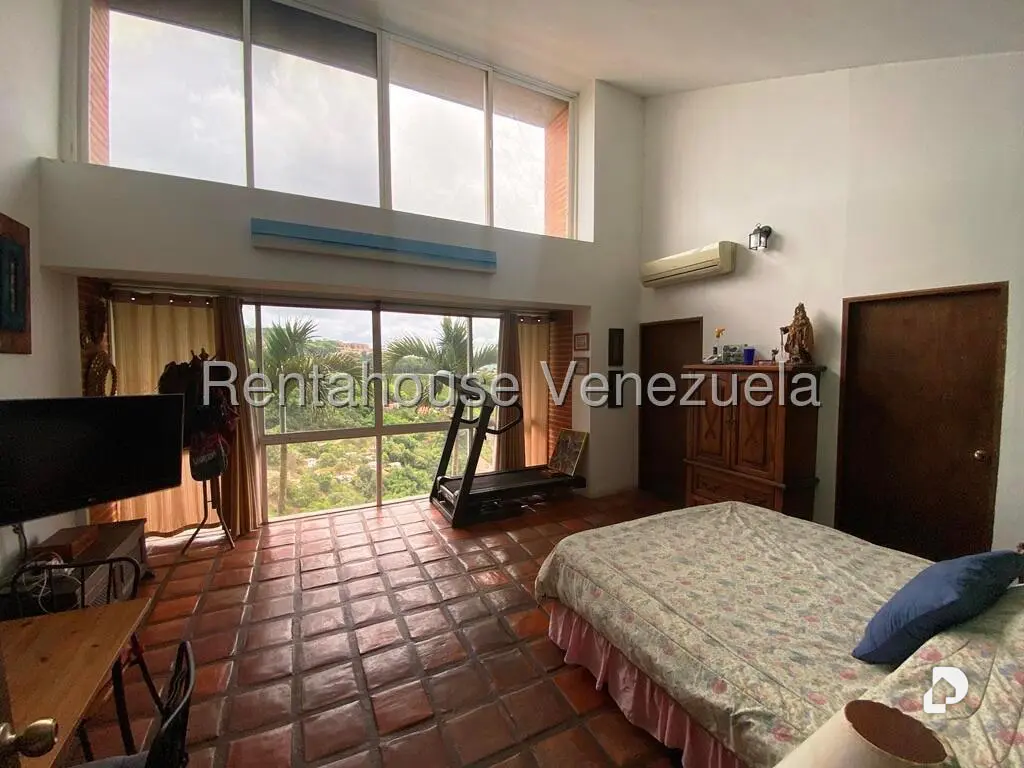 Apartamento en Villa Nueva Hatillo, Caracas – 24