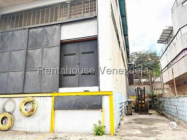 Local comercial en Guaicay, Caracas – 15