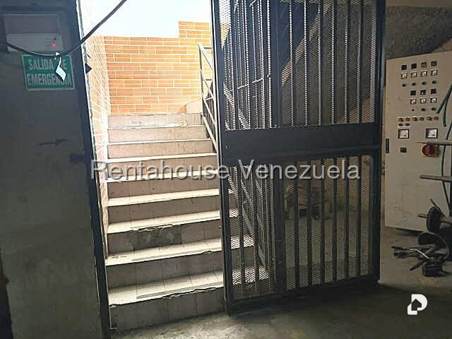 Local comercial en Guaicay, Caracas – 4