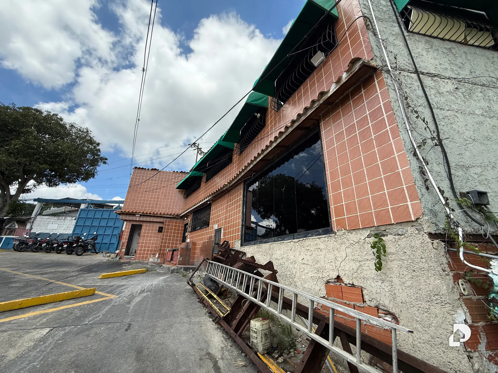 Terreno en Los Samanes, Caracas – 12