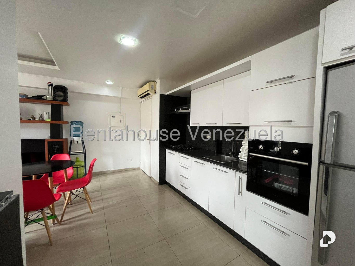 Apartamento en San Bernardino, Caracas – 4