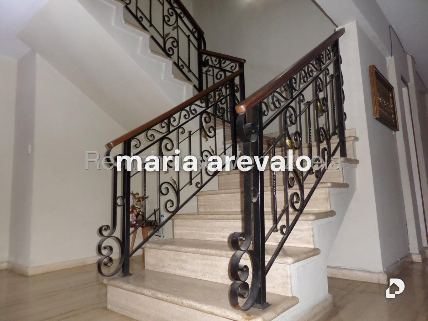 Casa en Colinas de Vista Alegre, Caracas – 12